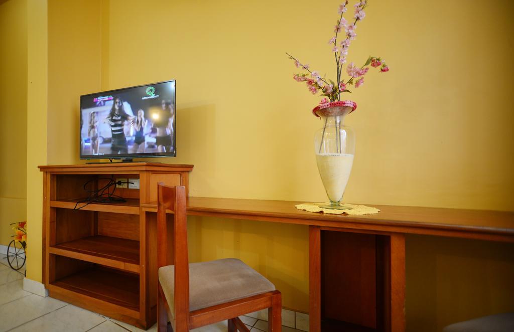 Hotel Lilian Puerto Iguazú Exteriör bild