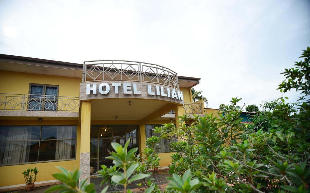 Hotel Lilian Puerto Iguazú Exteriör bild